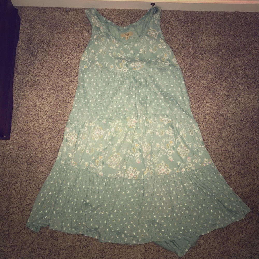 Sleeveless Green/Floral Dress